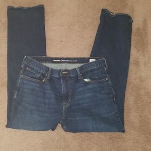 Old Navy Jeans SIze 36/34 NWOT Bootcut